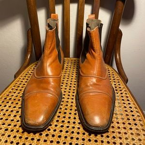 Zara Ankle Boots. Men’s size 9. Well lived upper, scuffed. Lots of heel life.